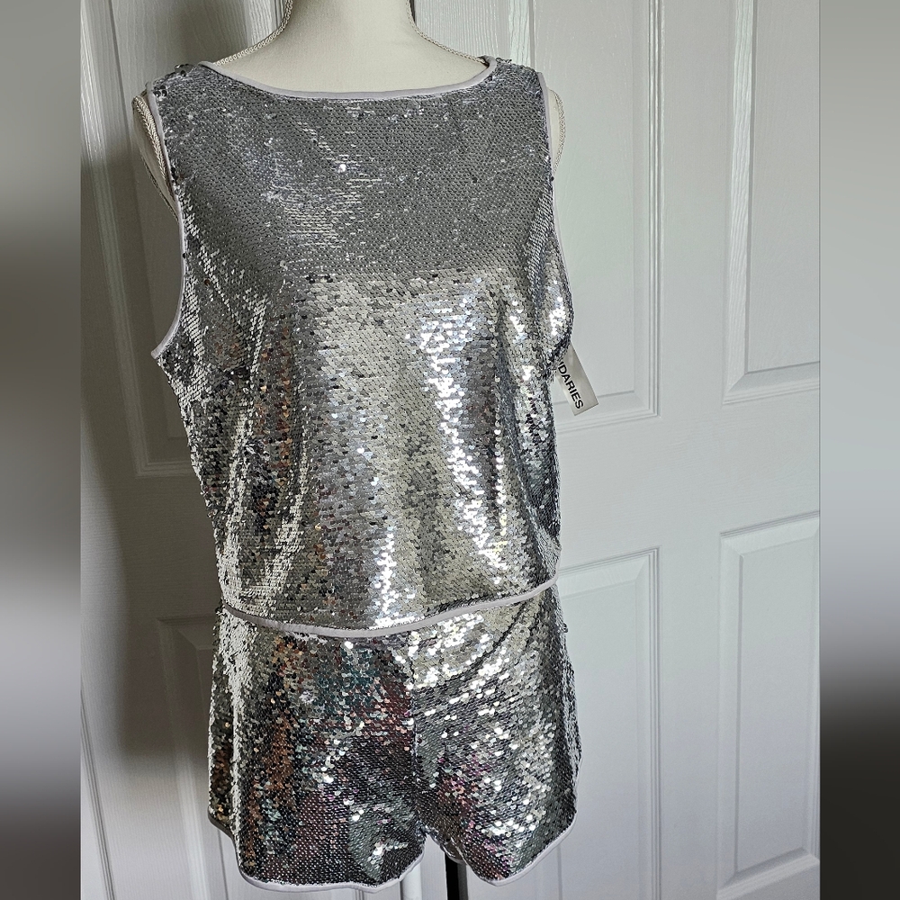 No Boundaries Sequin Tank Top & Shorts Set Size Large